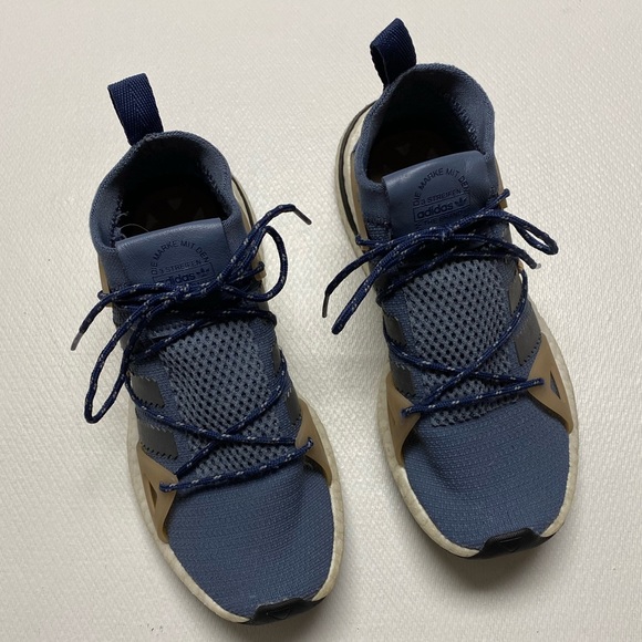 Adidas Arkyn Running Shoes in Steel Size 8 EUC - Picture 4 of 12